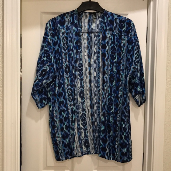 Top - Picture 1 of 1